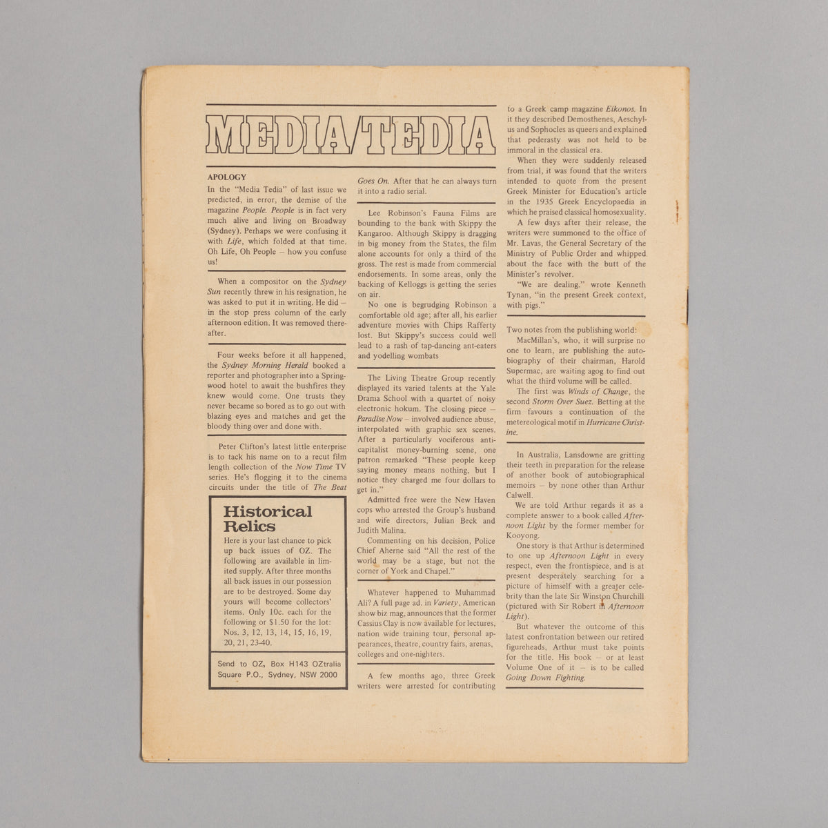 Ed. RICHARD NEVILLE, RICHARD WALSH with artwork by MARTIN SHARP / OZ Magazine No. 41
